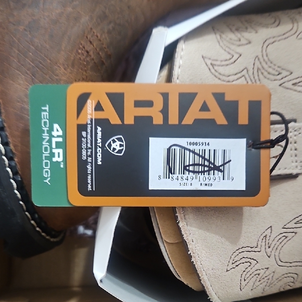 Ariat Women's Two-Tone Ankle Boots - Picture 2 of 5